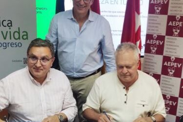 La AEPEV firma convenio de colaboración con la empresa Biotecnológica Tree Flowers Solutions de Portugal.